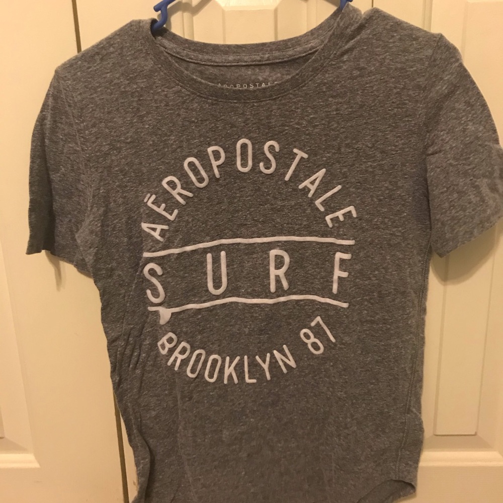 Aeropostale tee shirt